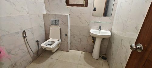 Girls PG in Sector 23